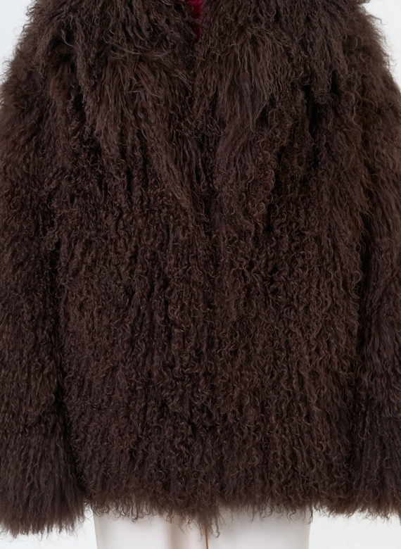 Женская шуба из меха ламы