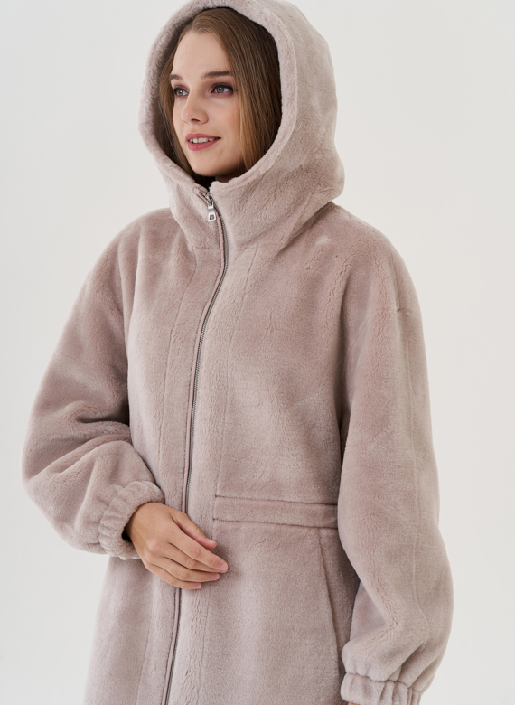 Пальто женское с капюшоном 