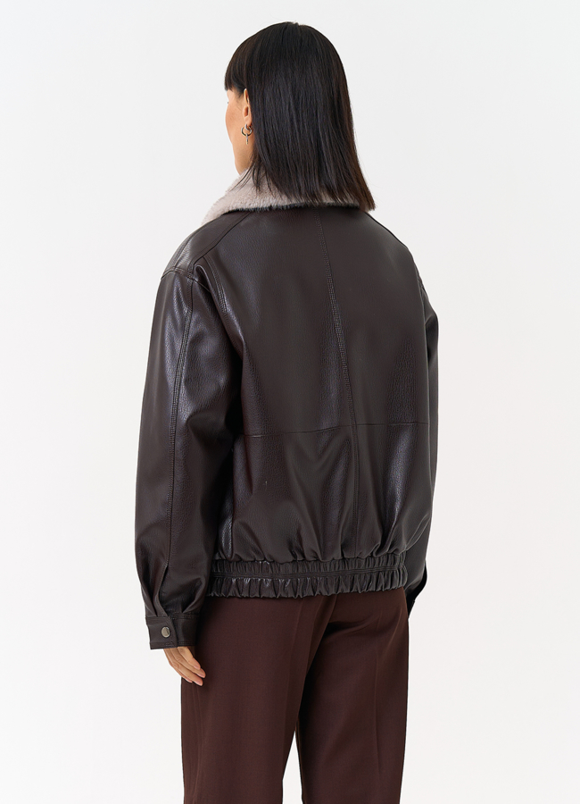 Женская утепленная куртка из эко кожи с воротником из эко меха модель № 30701 в рассрочку