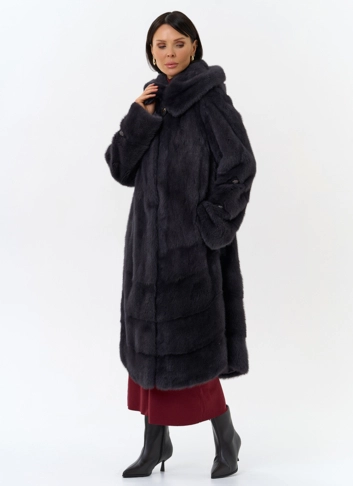 Шуба из меха норки с капюшоном фото