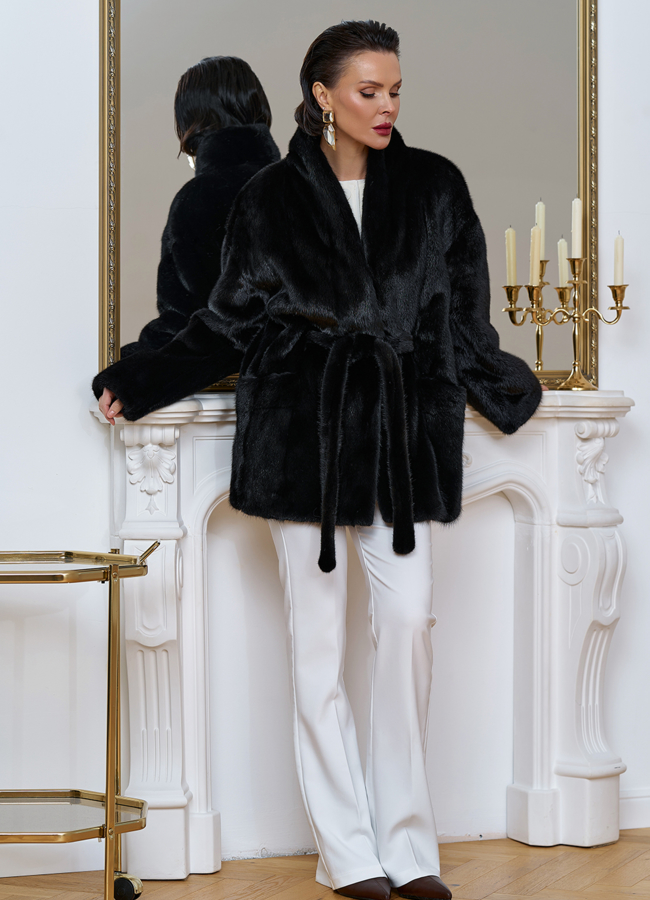 Шуба из меха норки с поясом модель № 31646 в рассрочку