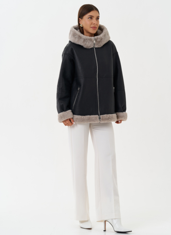 Женская эко дубленка с капюшоном