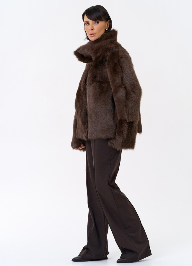 Женская короткая дубленка с воротником стойкой модель № 31928 в рассрочку