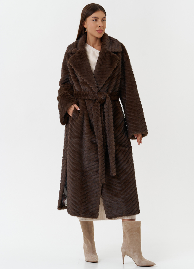 фото Пальто из эко меха с английским воротником модель № 28450