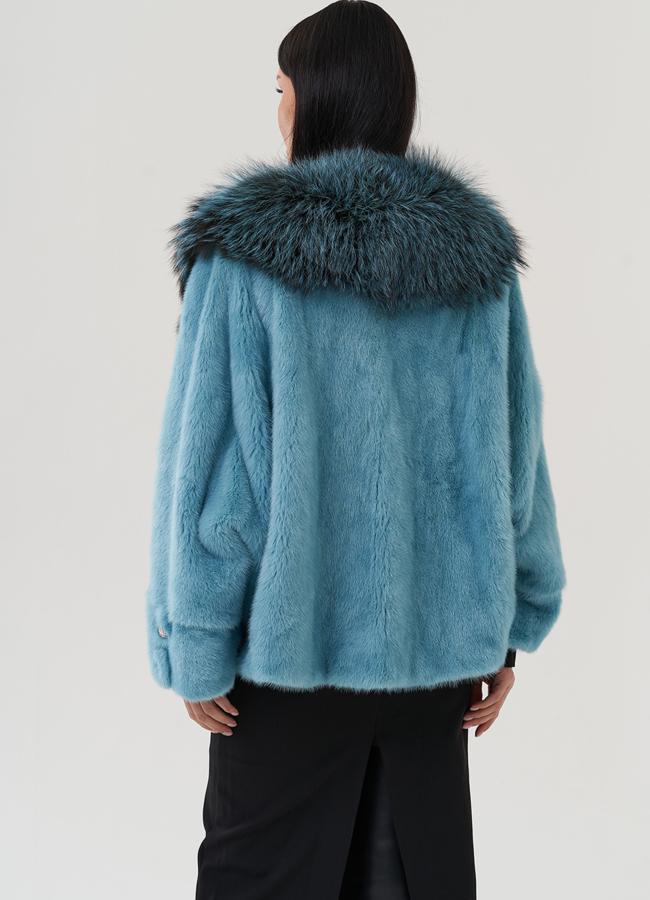 Короткая шуба из норки с мехом из чернобурки  модель № 25474 универмаг малина